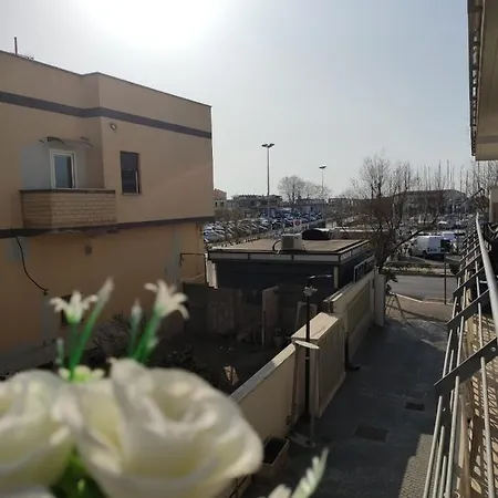 Darsena Lux Apartment Fiumicino Exterior foto